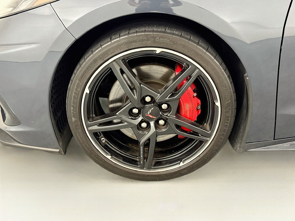 Used 2020 Gray Chevrolet Stingray image 29