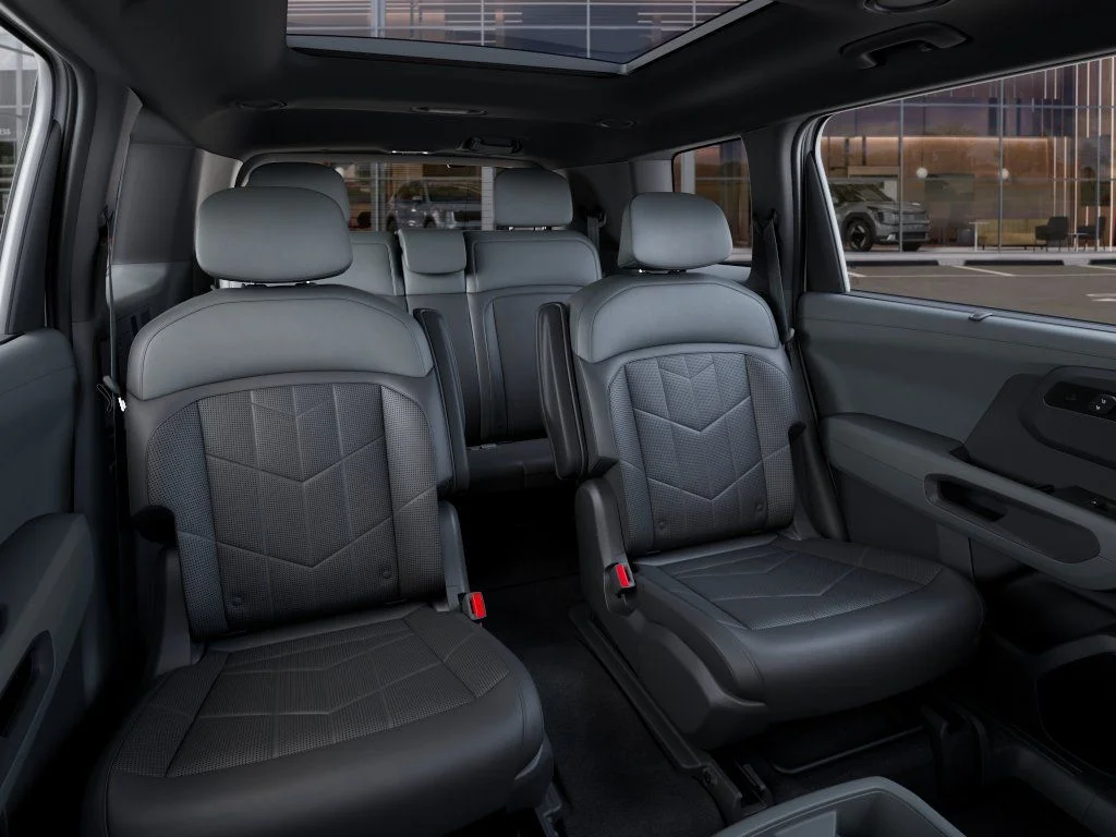 New 2027 White Kia X-Line SX image 16