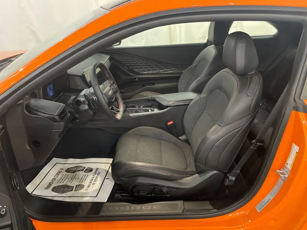 2026 Dodge Charger Scat Pack - Photo 11