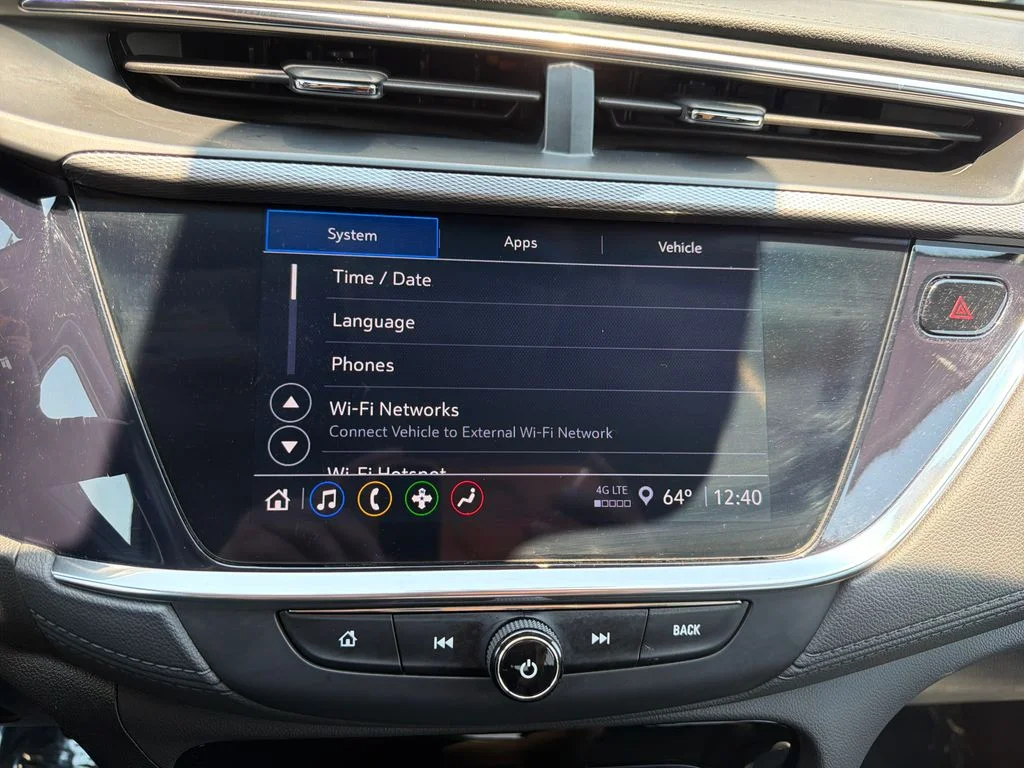 Used 2023 Gray Buick Select image 19