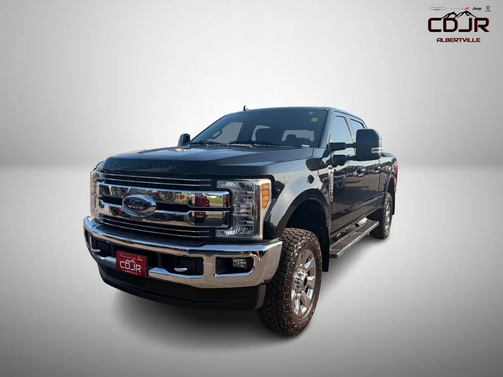 2019 Ford F-250 Lariat 4x4 Crew Cab 6-3/4' Box's photo