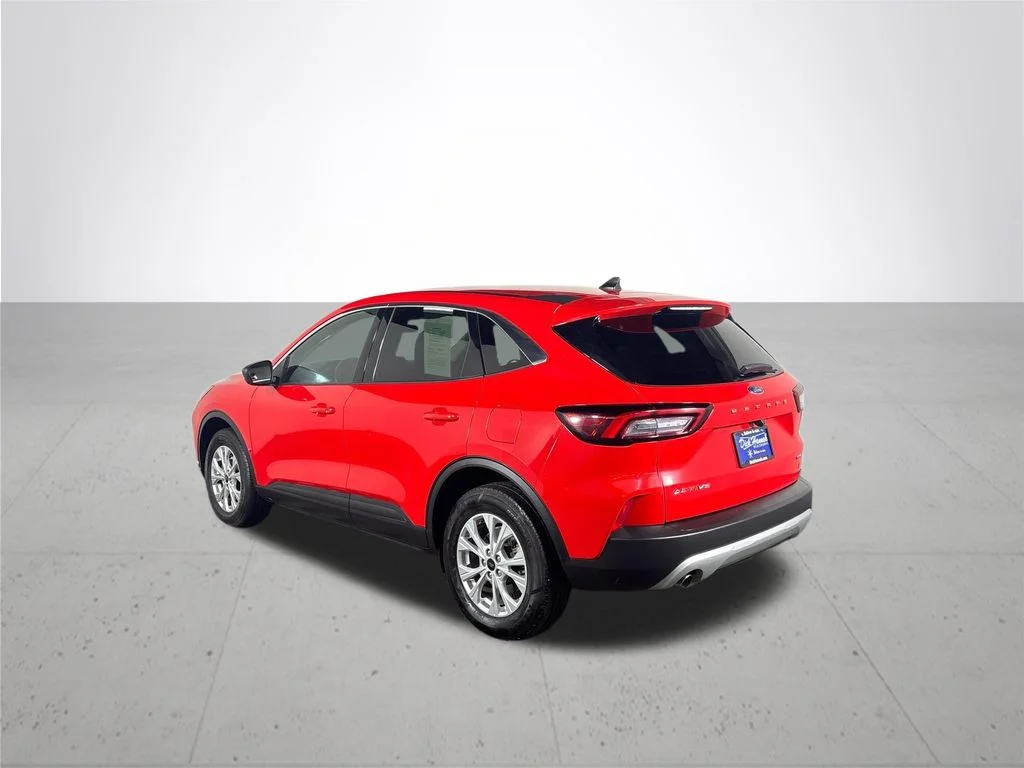 Used 2024 Red Ford Active image 8