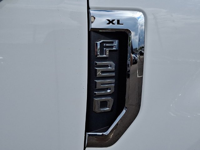 Certified Used 2022 Oxford White Ford XL image 29