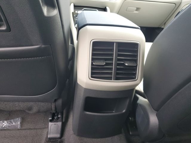 2025 Kia Sportage EX Hybrid - Photo 12
