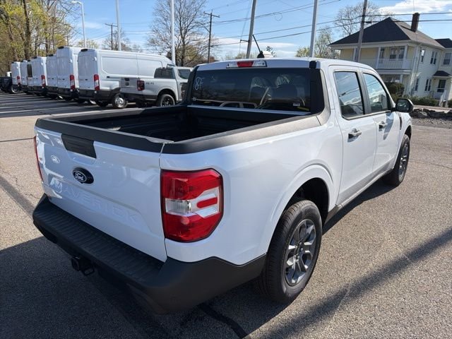 New 2026 Oxford White Ford XLT image 4