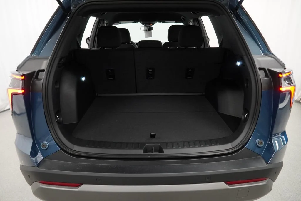 2027 Chevrolet Equinox LT - Photo 33