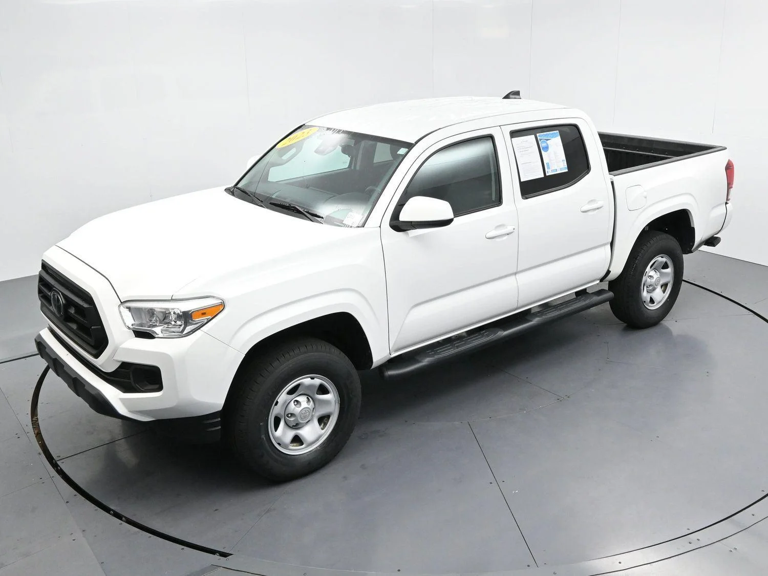 Used 2023 White Toyota SR image 34
