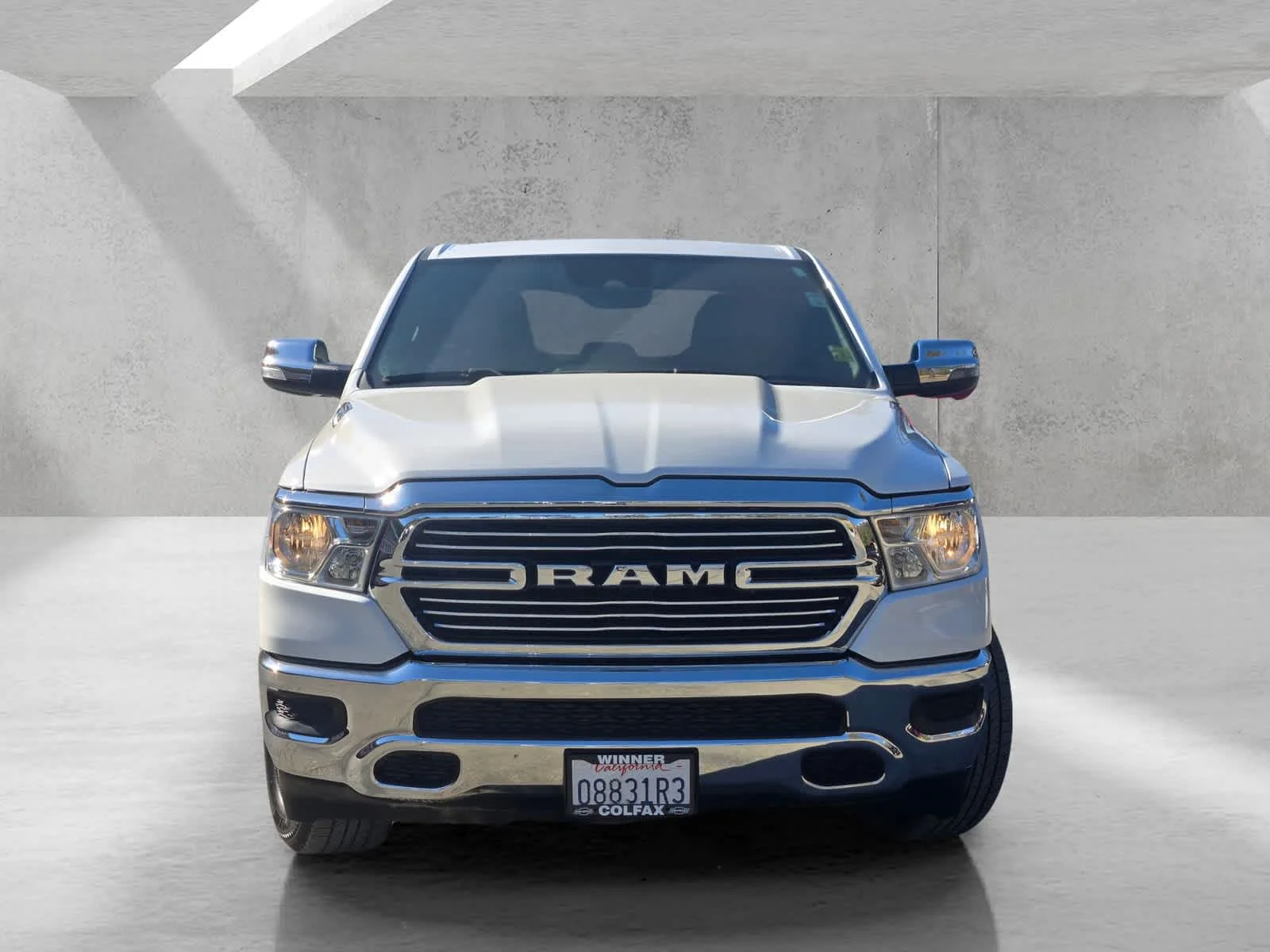 Used 2024  Ram Laramie image 2