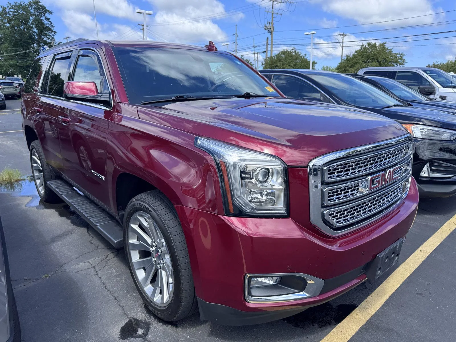 Used 2020 Crimson Red Tintcoat GMC SLE image 3