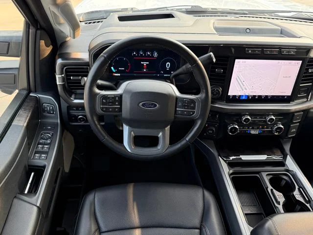 Used 2024 White Metallic Ford Lariat image 28