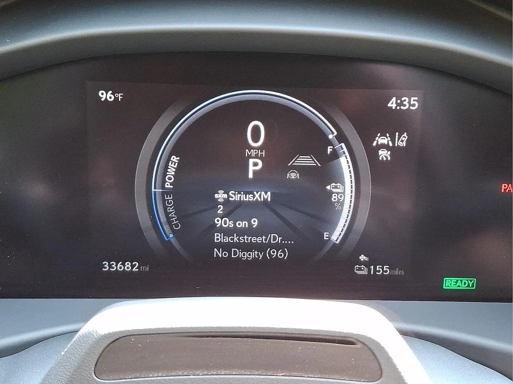 Certified Used 2023 IRIDIUM Lexus 450e Luxury image 19