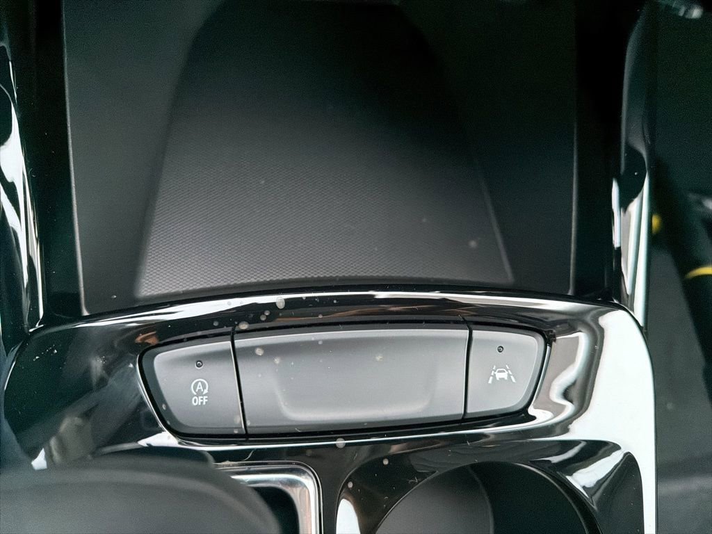 New 2026 Mosaic Black Metallic Chevrolet LT image 18