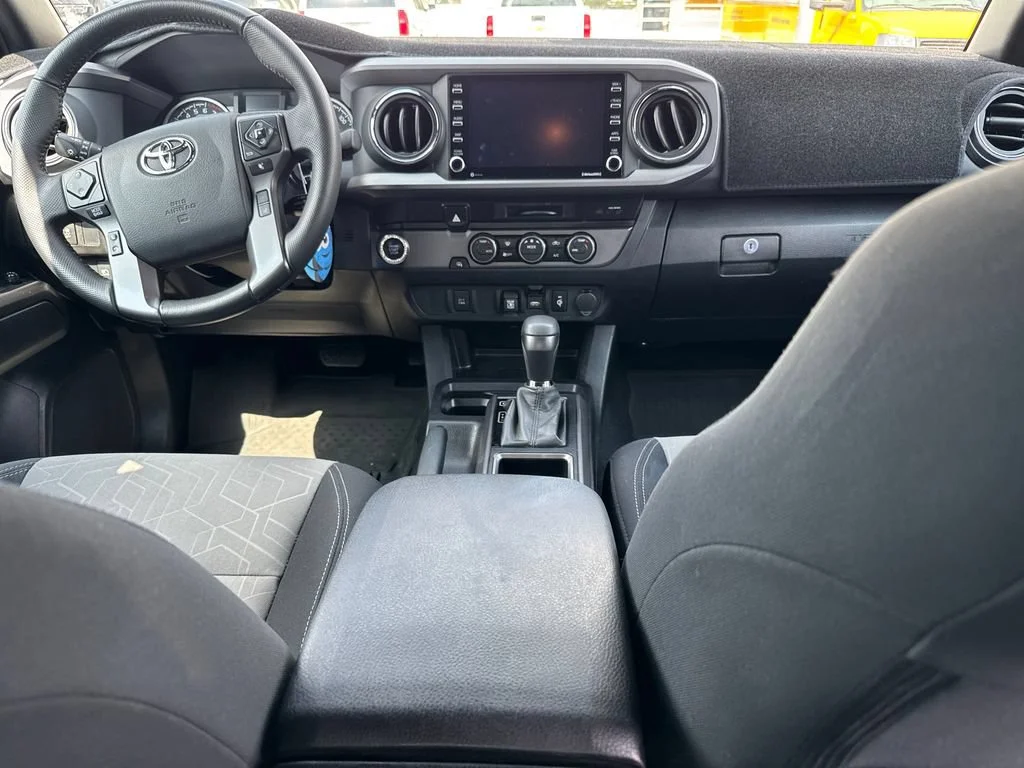 Used 2023 White Toyota SR5 image 15