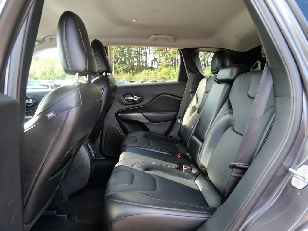 Certified Used 2020 Gray Jeep Limited image 15