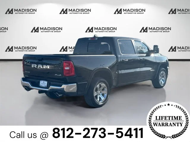 New 2026 Diamond Black Crystal Pearl-Coat Exterior Paint RAM Big Horn/Lone Star image 5