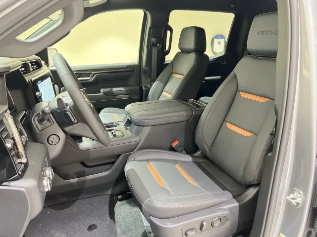 2026 GMC Sierra 1500 AT4 - Photo 18