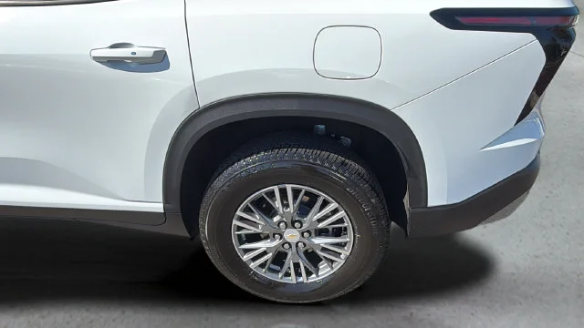 Used 2026 White Chevrolet LT image 44