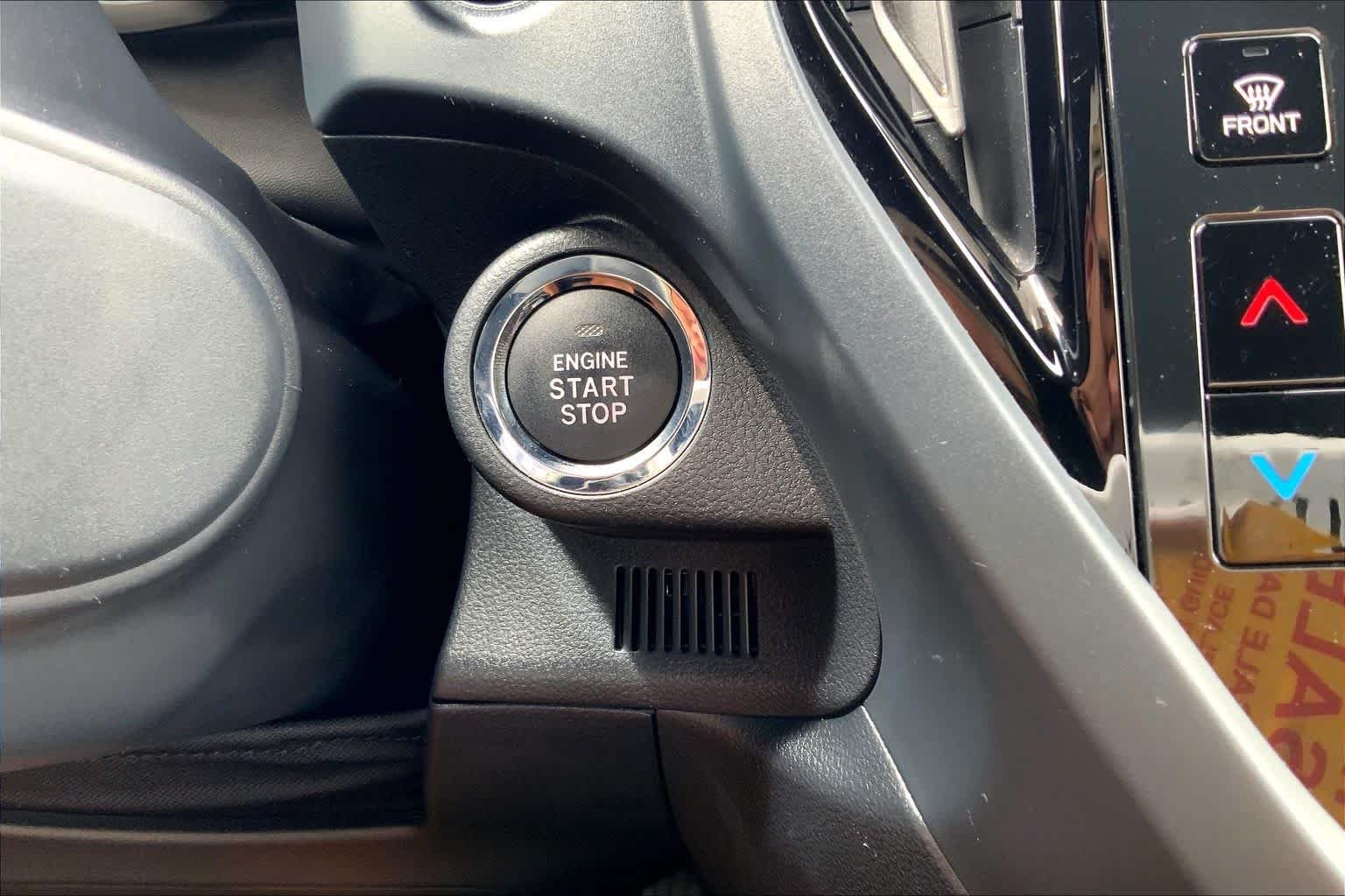 Used 2025 Magnetite Gray Metallic Subaru Touring image 33