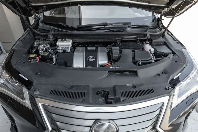 Used 2018 Caviar Lexus 450h image 15