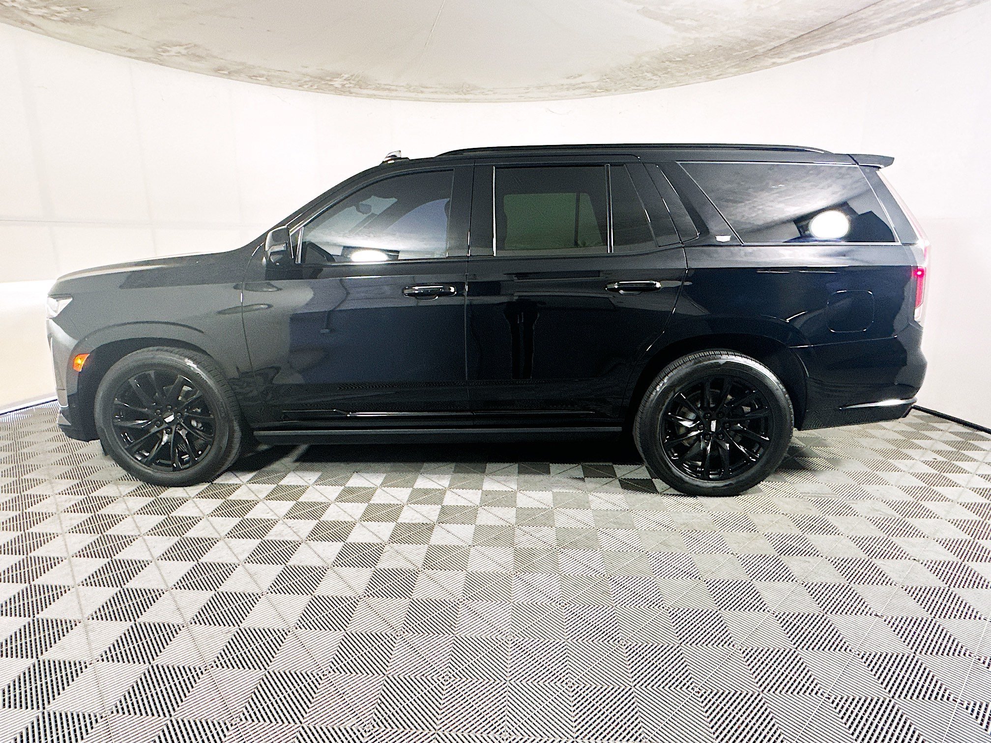 Used 2024 Black Raven Cadillac 4WD Sport Platinum image 6