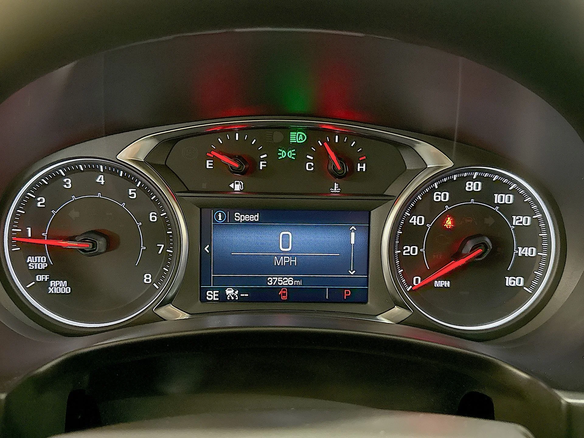 Used 2024 Ebony Twilight Metallic GMC SLE image 11