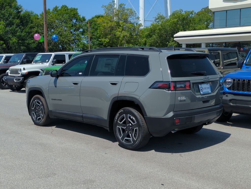 New 2026 Sting-Gray Clearcoat Jeep Laredo image 5