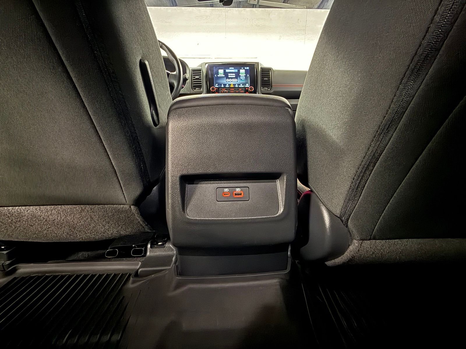 Used 2024 White Nissan PRO-X image 17