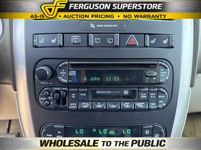 Used 2006 Gold Chrysler Touring image 12