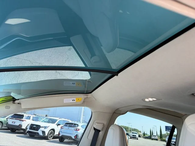 Used 2018  Tesla P100D image 17