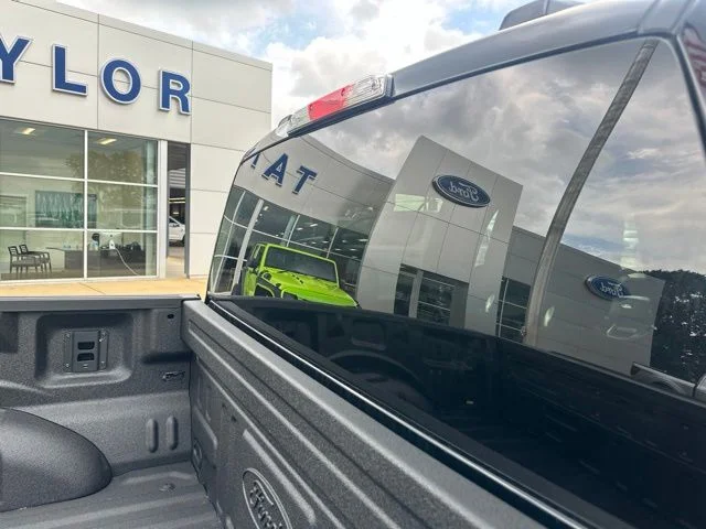 New 2026 Agate Black Metallic Ford XLT image 13