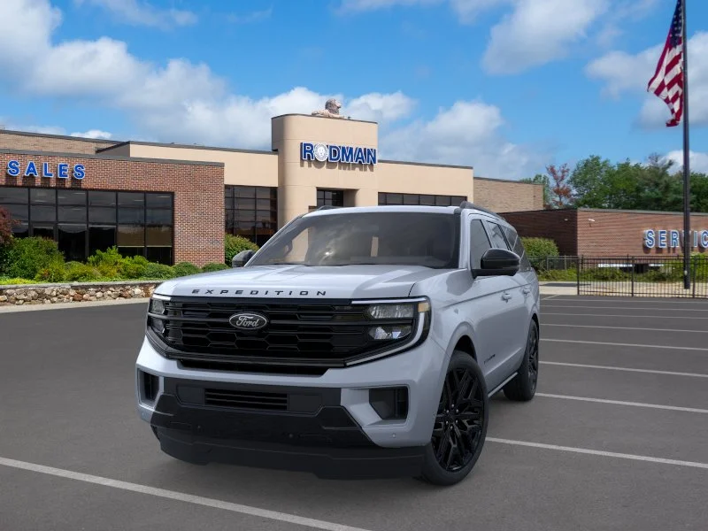 New 2026 Glacier Gray Metallic Tri-Coat Ford Platinum® image 32