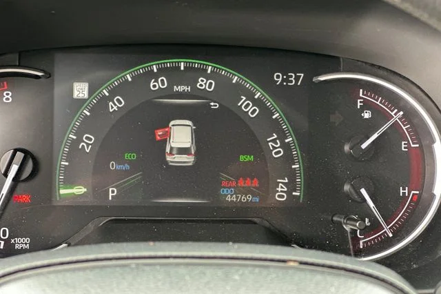 Used 2024 Gray Toyota XLE image 32
