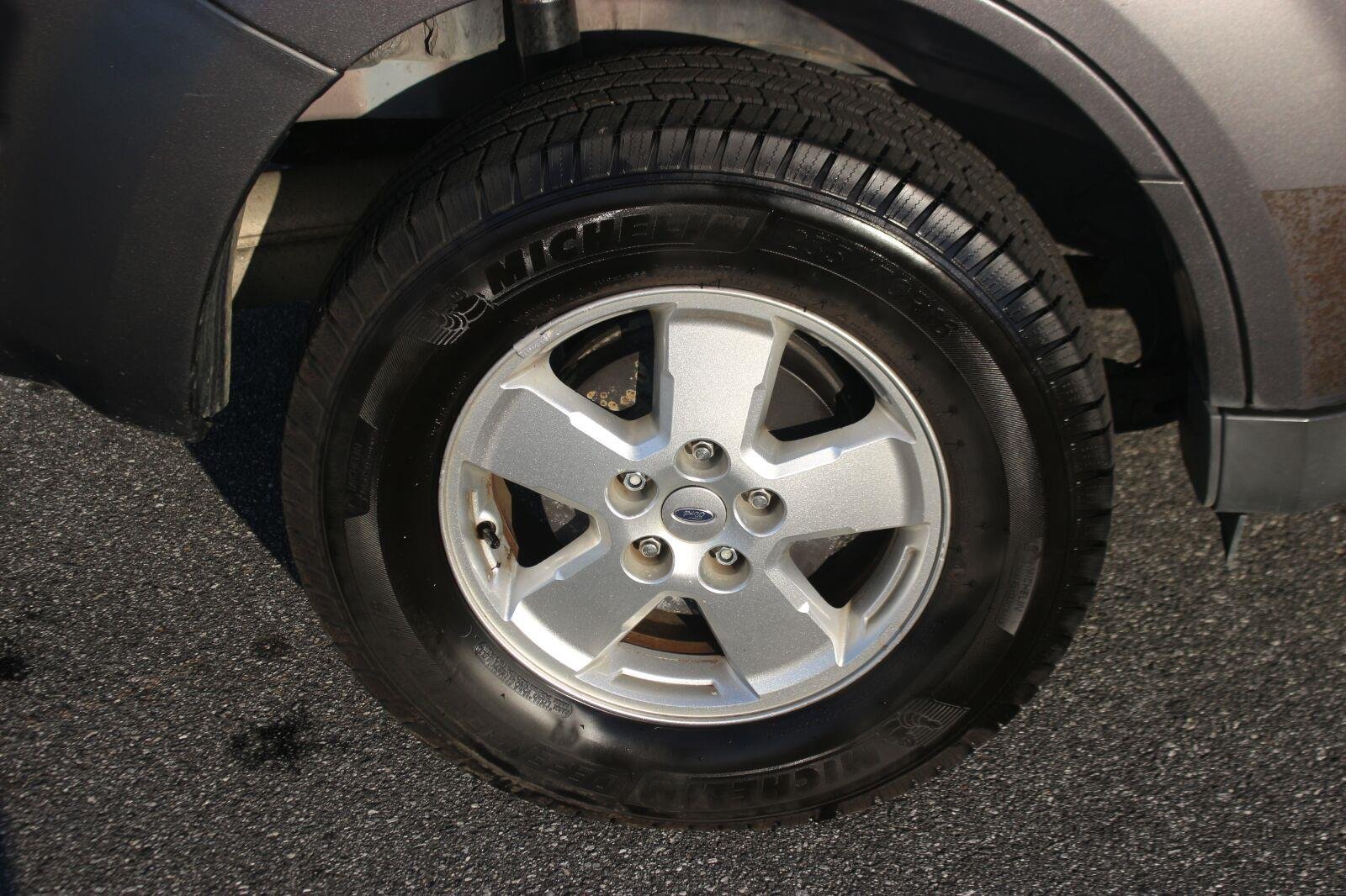 Used 2012 Blue Ford XLT image 31