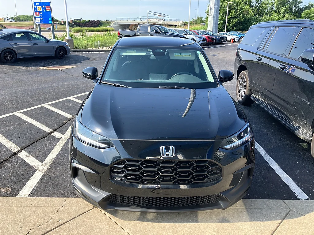 Used 2024 Crystal Black Pearl Honda LX image 3