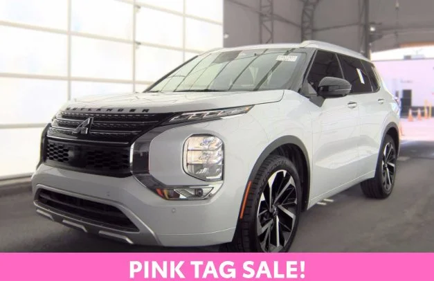 Used 2024 White Mitsubishi SEL image 1