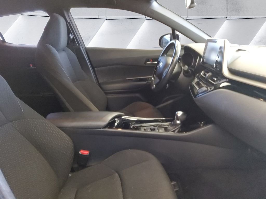 Used 2019 Gray Toyota XLE image 13
