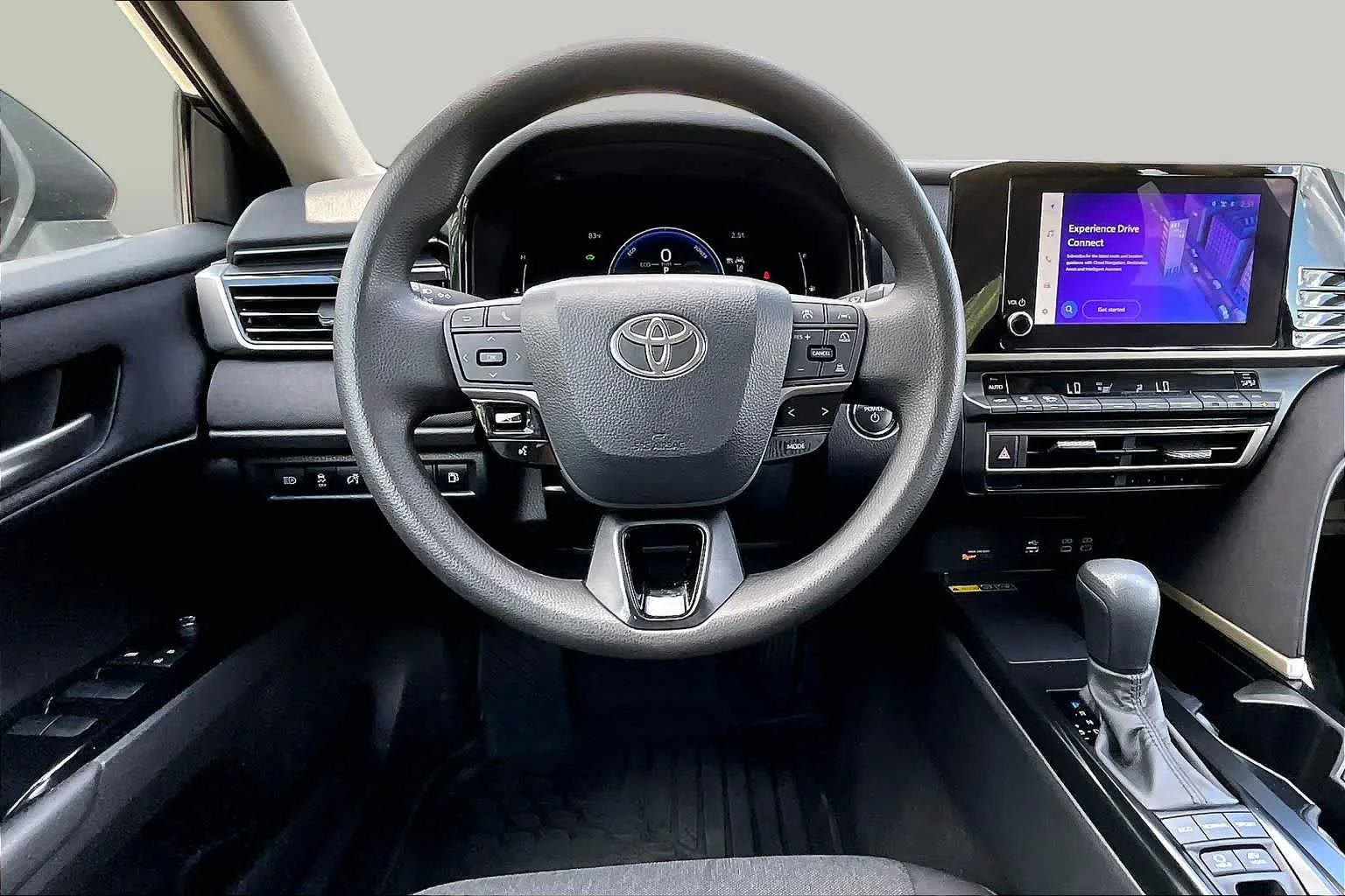 2025 Toyota Camry LE - Photo 6