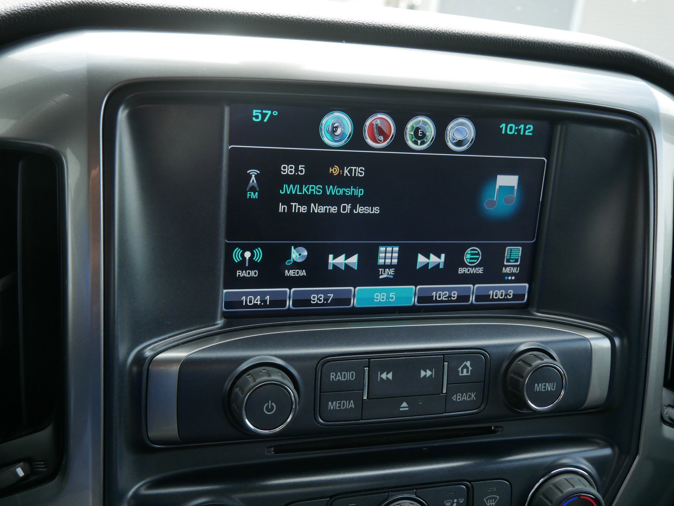 Used 2019 Graphite Metallic Chevrolet LT image 22