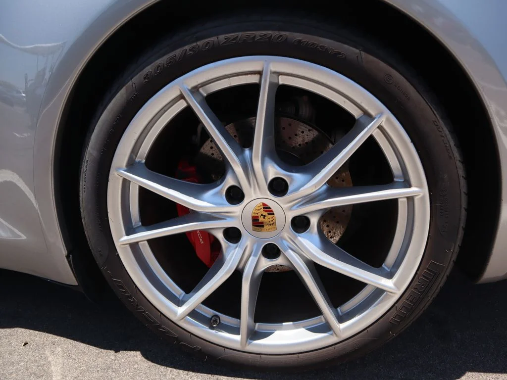 Used 2017 Silver Porsche Carrera S image 14