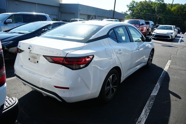 Used 2022 White Nissan SV image 13