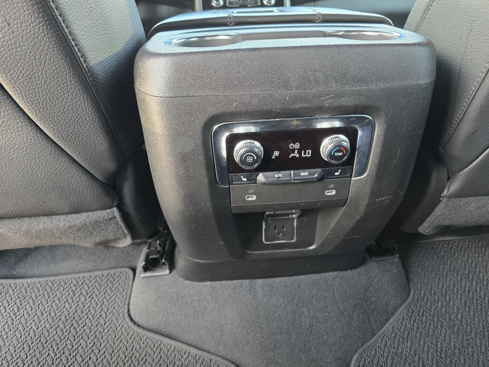 Certified Used 2023 ONYX BLACK GMC Denali image 12