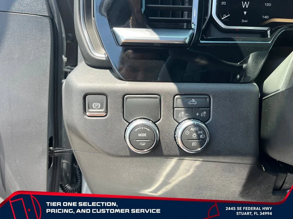 New 2026 Sterling Metallic GMC Elevation image 24