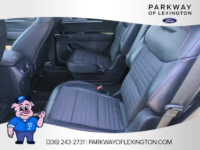 Used 2025 Gray Ford ST-Line image 29
