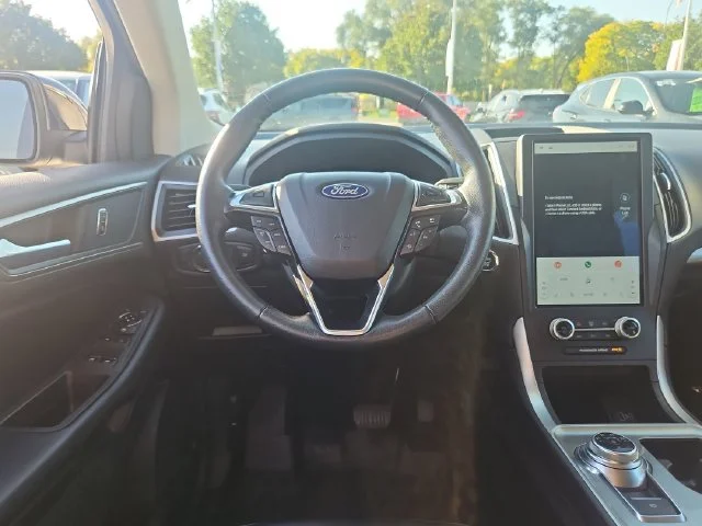 Used 2023 White Ford SEL image 28