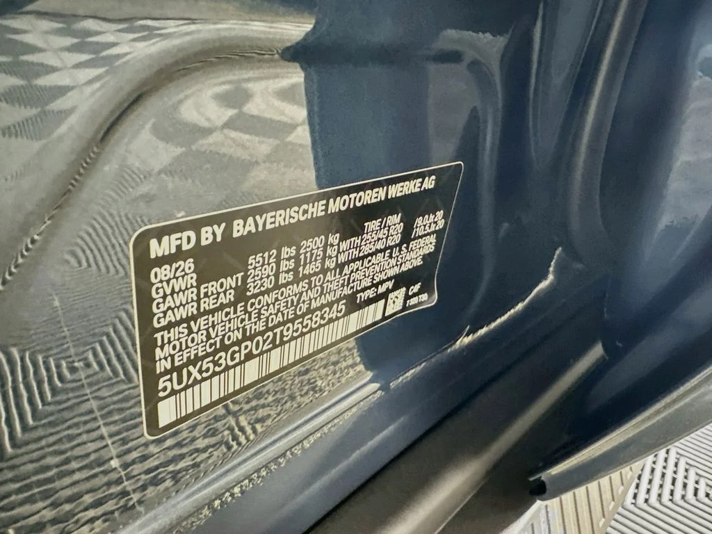 New 2026 Blue Metallic BMW 30 xDrive image 31