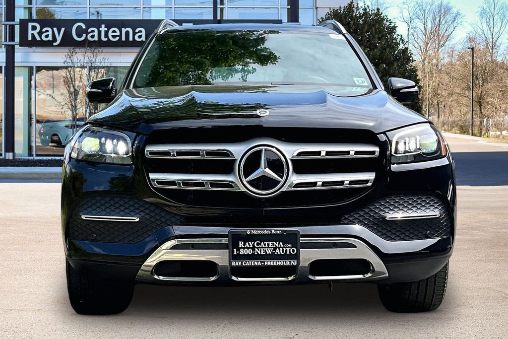 Certified Used 2022 Black Mercedes-Benz GLS 450 image 3