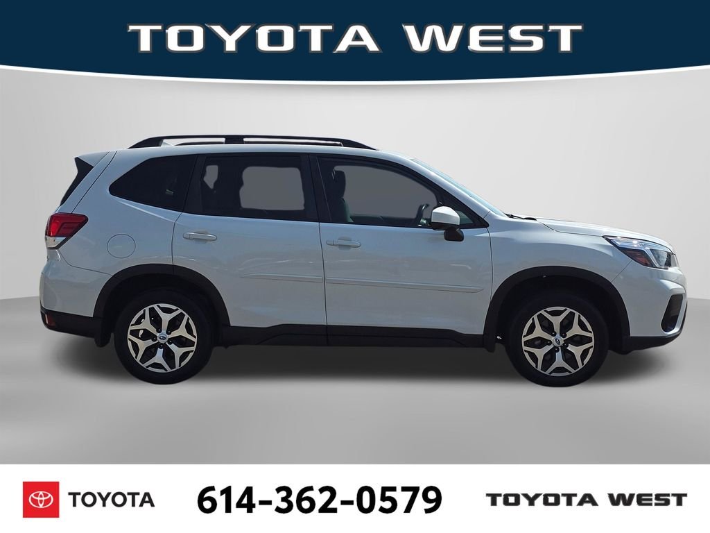 Used 2021 White Subaru Premium image 4