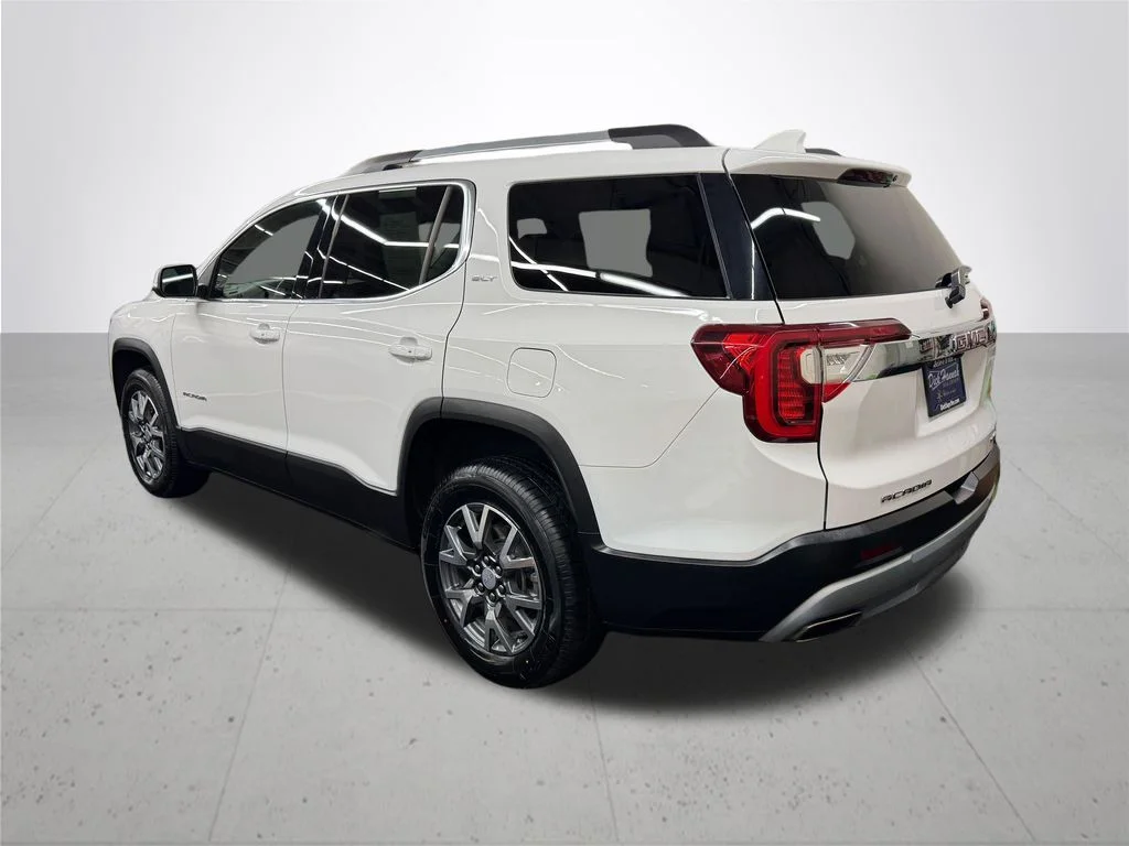 Used 2023 White GMC SLT image 4