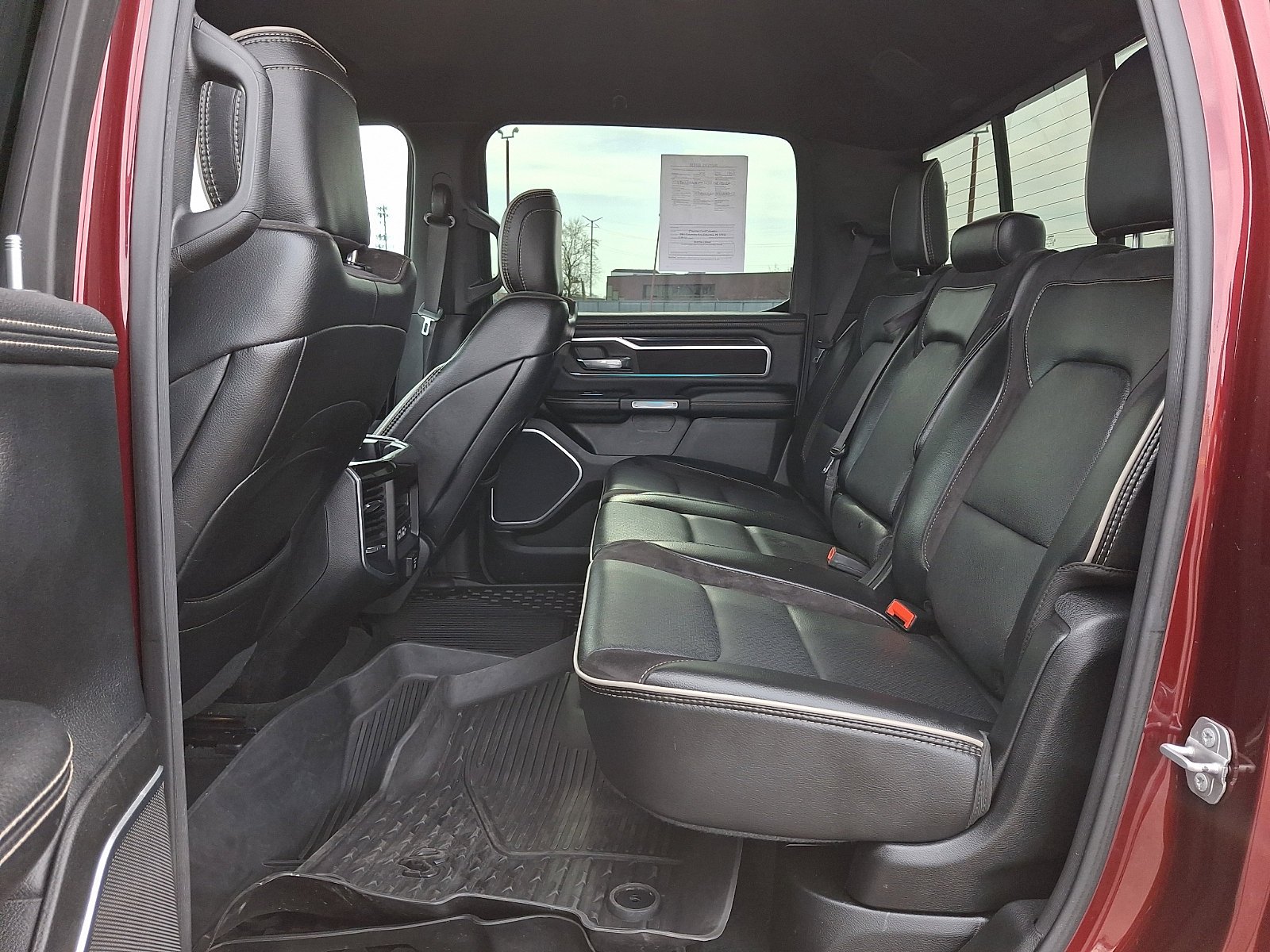 Used 2020 Delmonico Red Pearlcoat Ram Laramie image 10