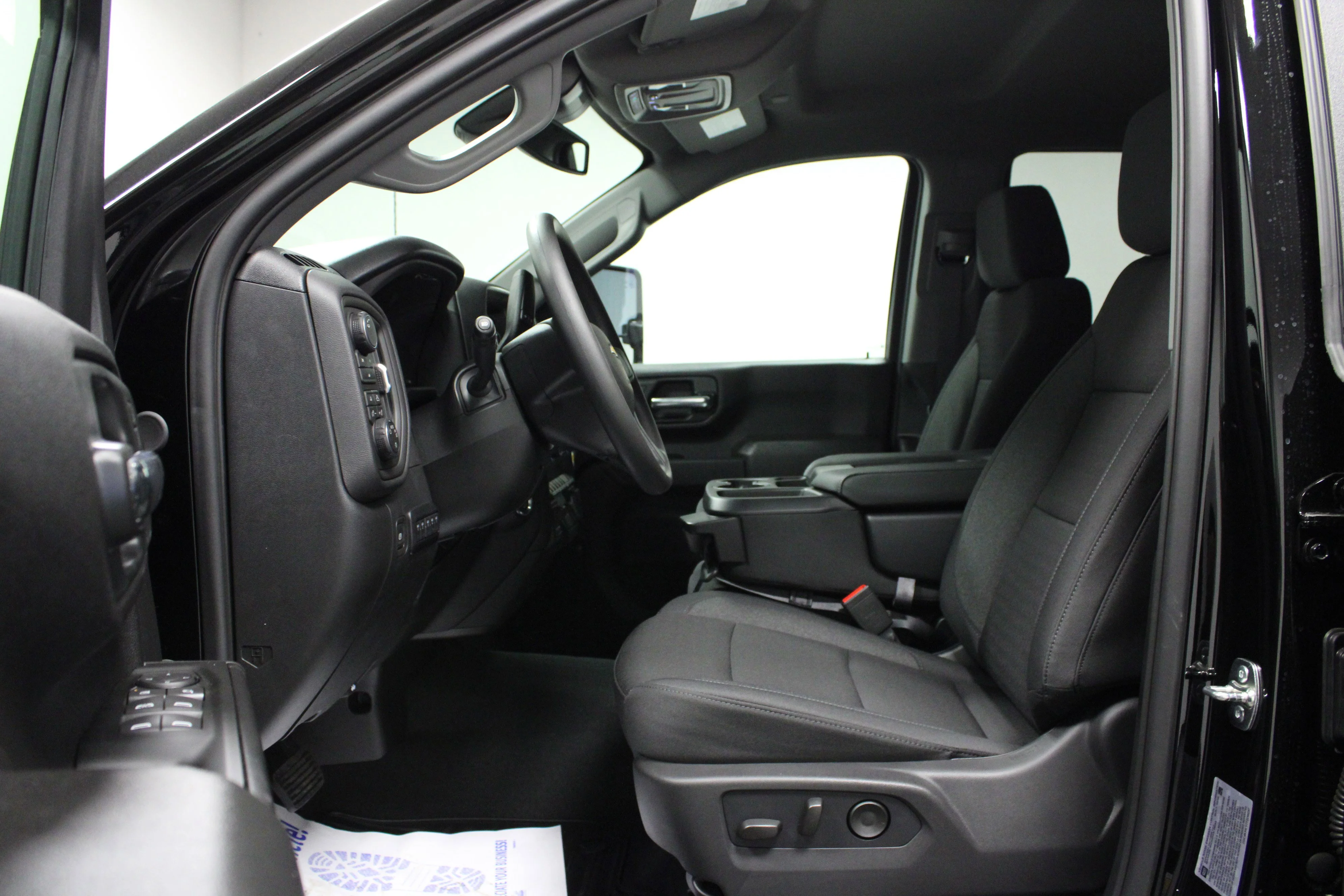 2026 Chevrolet Silverado 2500 HD Custom - Photo 12